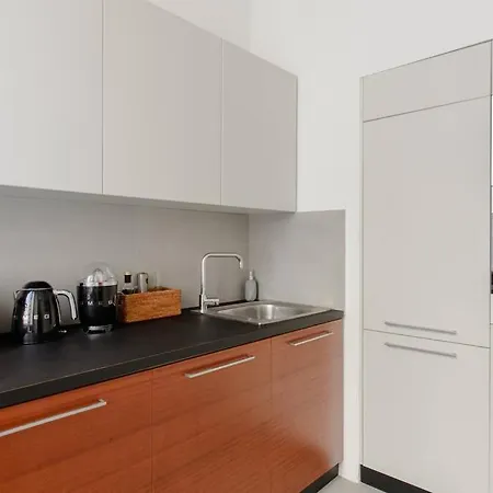 Lo Studio, アパート *