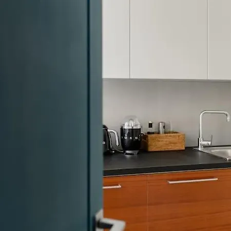 Lo Studio, Apartment *