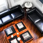 Lo Studio, Apartment